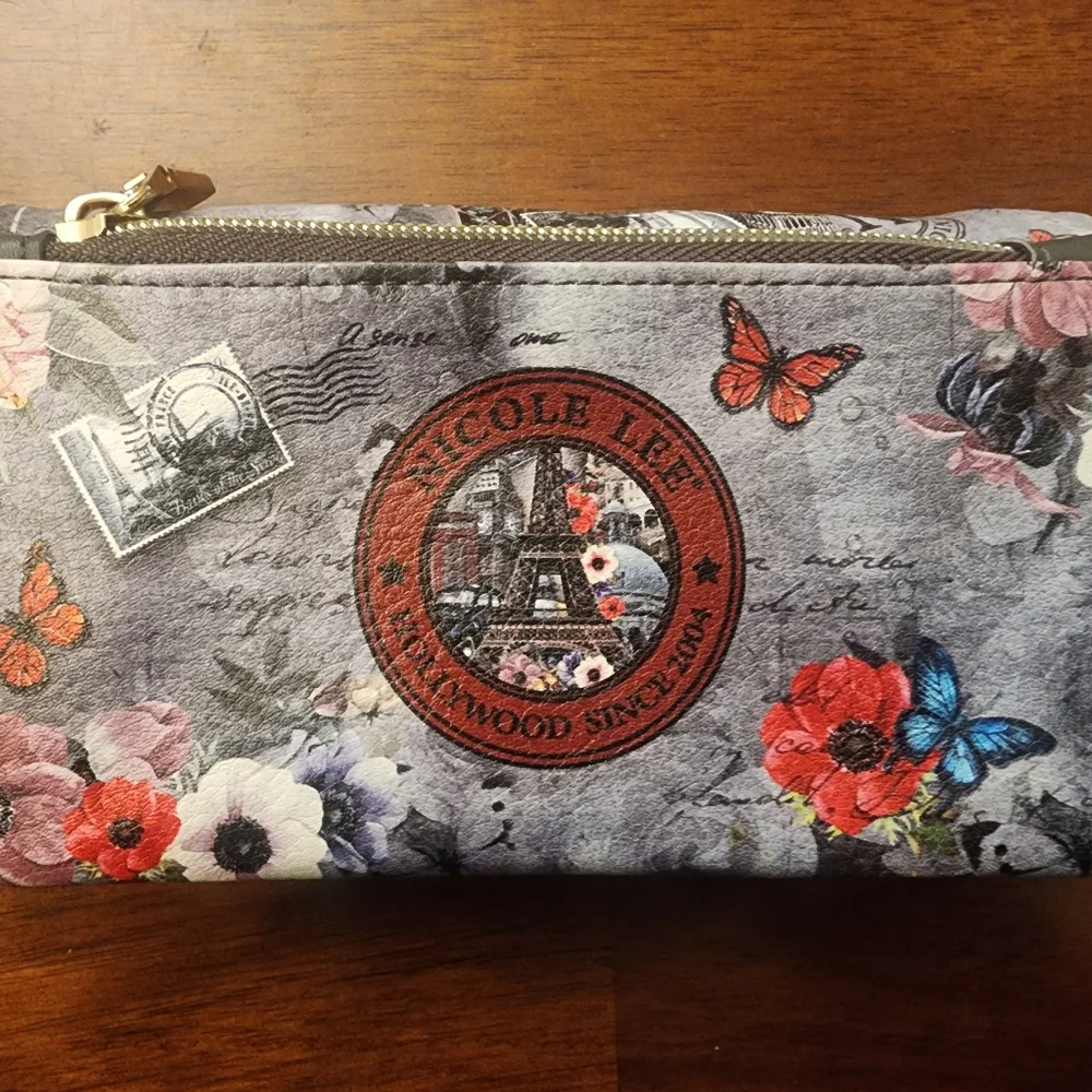 Nicole Lee Faux Leather Trifold Wallet "PARIS" New no Tags - Picture 4 of 14